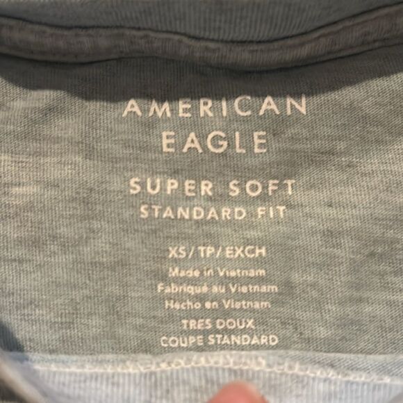 American eagle outfitters men’s light blue cotton graphic tshirt size xs - Picture 3 of 5
